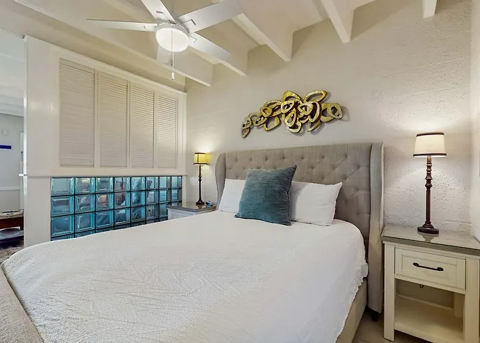 Holiday home Ocean-view With Pool Access Outdoor Seating Ac & Wifi Gulf Shores