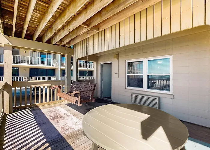 Ocean-view With Pool Access Outdoor Seating Ac & Wifi * Gulf Shores
